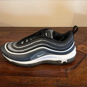 Nike air max sneakers